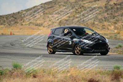 media/May-03-2025-Speed Ventures (Sat) [[ededc6c3fe]]/Green Group/Session 3 (Turn 10 and StartFinish)/